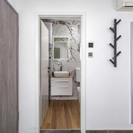 Apartment Stunning In With Kitchen